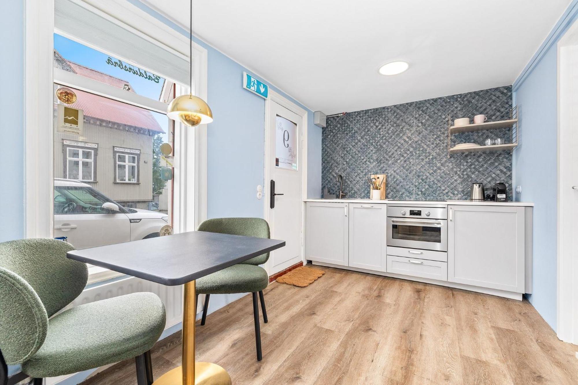 Downtown Reykjavik Studio Apartment エクステリア 写真